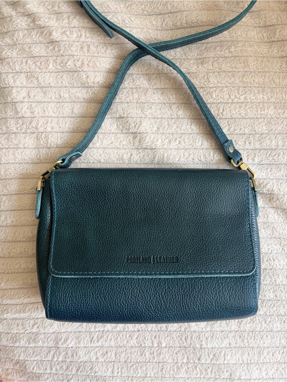 ⛲️ Lagoon Metro Crossbody Bag - Portland Leather